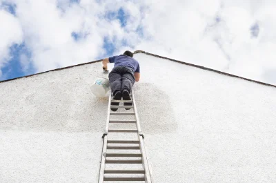 Peinture extérieure à Vezzani — façades et ravalement